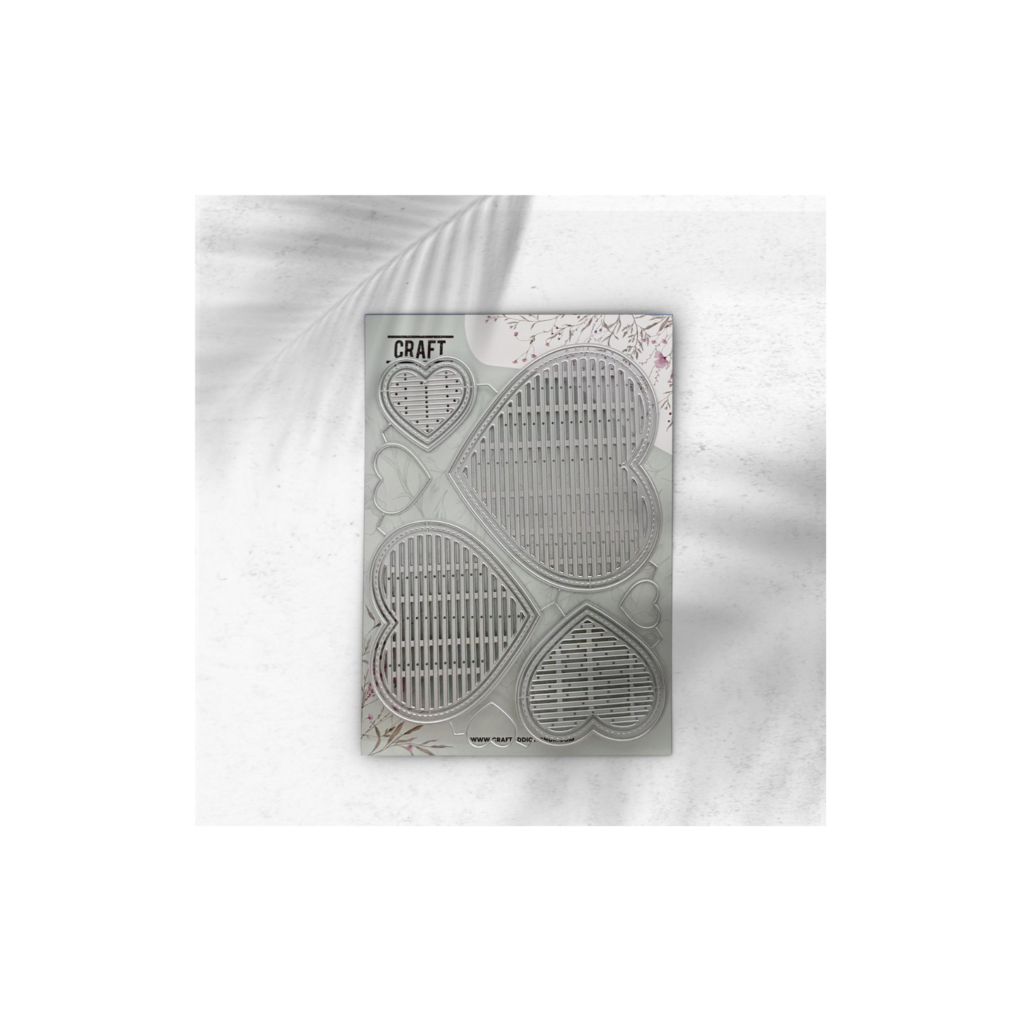 Slatted Heart Horizontal Collection