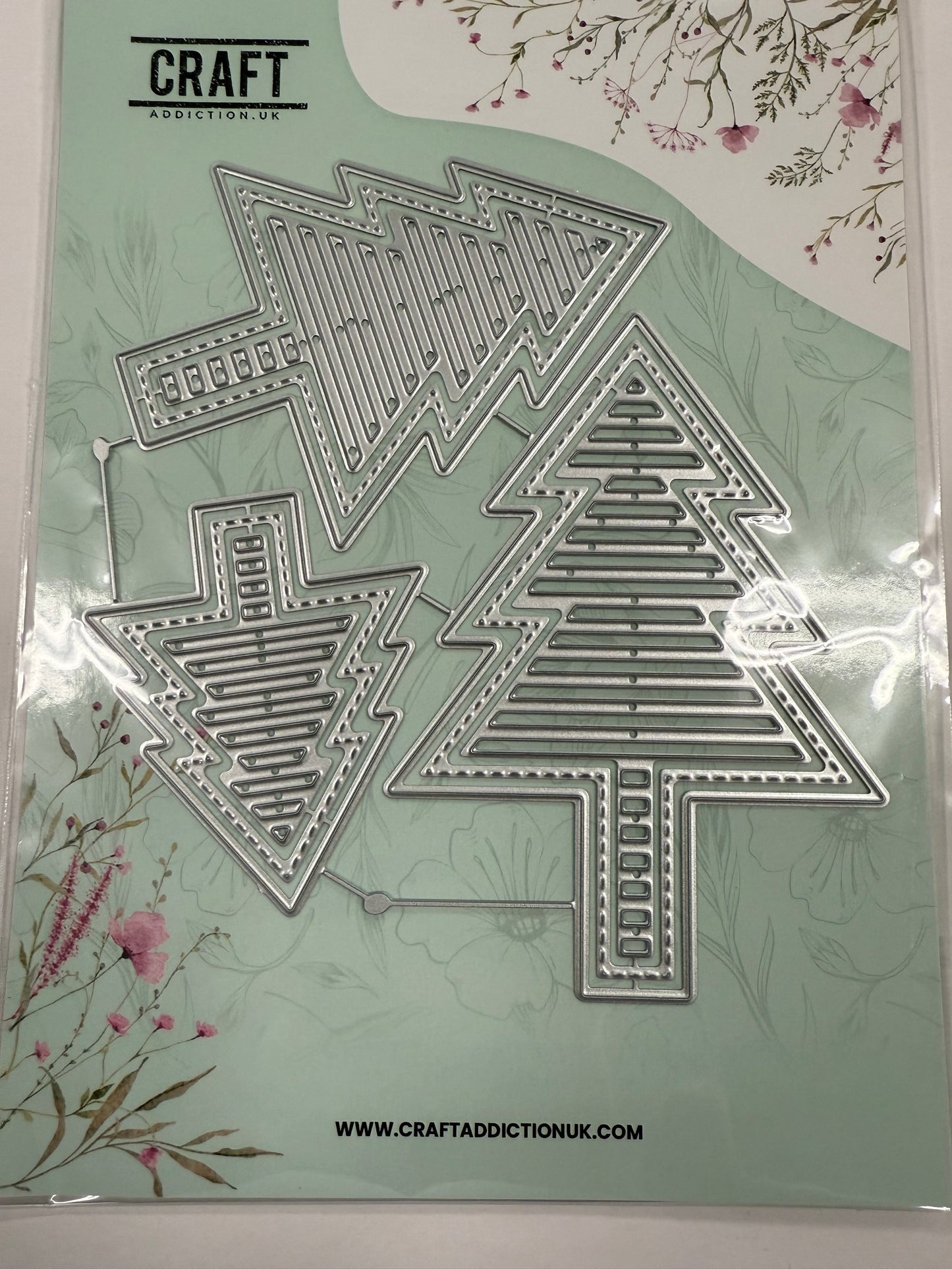 Slatted Christmas Trees Die